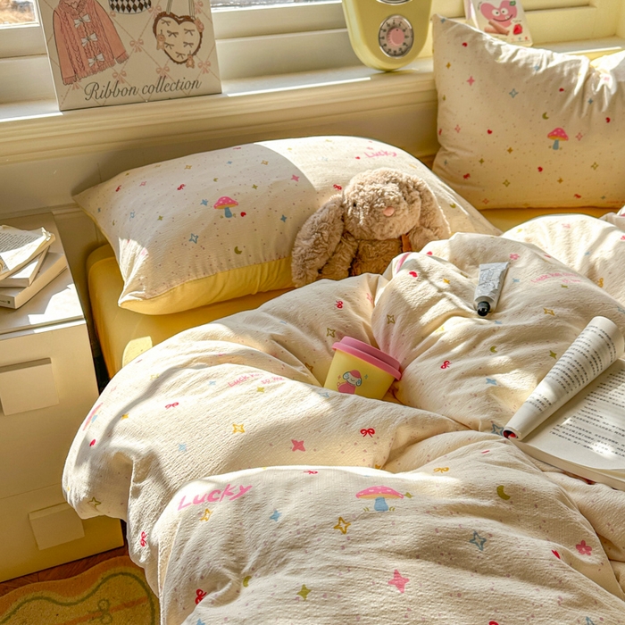 91家纺网 家纺一手货源 找家纺 柒月家居 2026新款云感皱皱纱小清新木棉四件套 幸运星