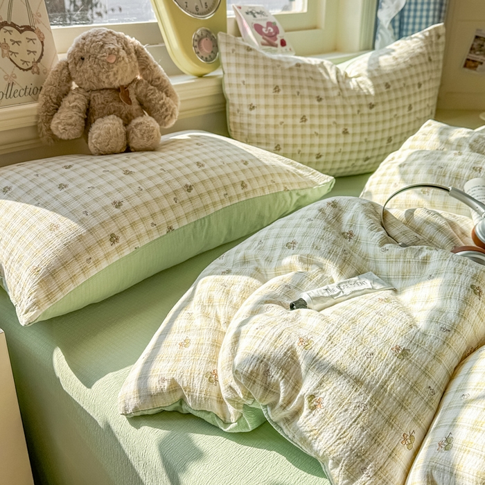 91家纺网 家纺一手货源 找家纺 柒月家居 2026新款云感皱皱纱小清新木棉四件套 左伊