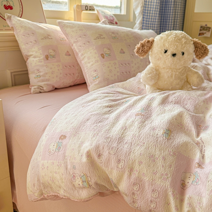 91家纺网 家纺一手货源 找家纺 柒月家居 2026新款云感皱皱纱小清新木棉四件套 拼格小猫