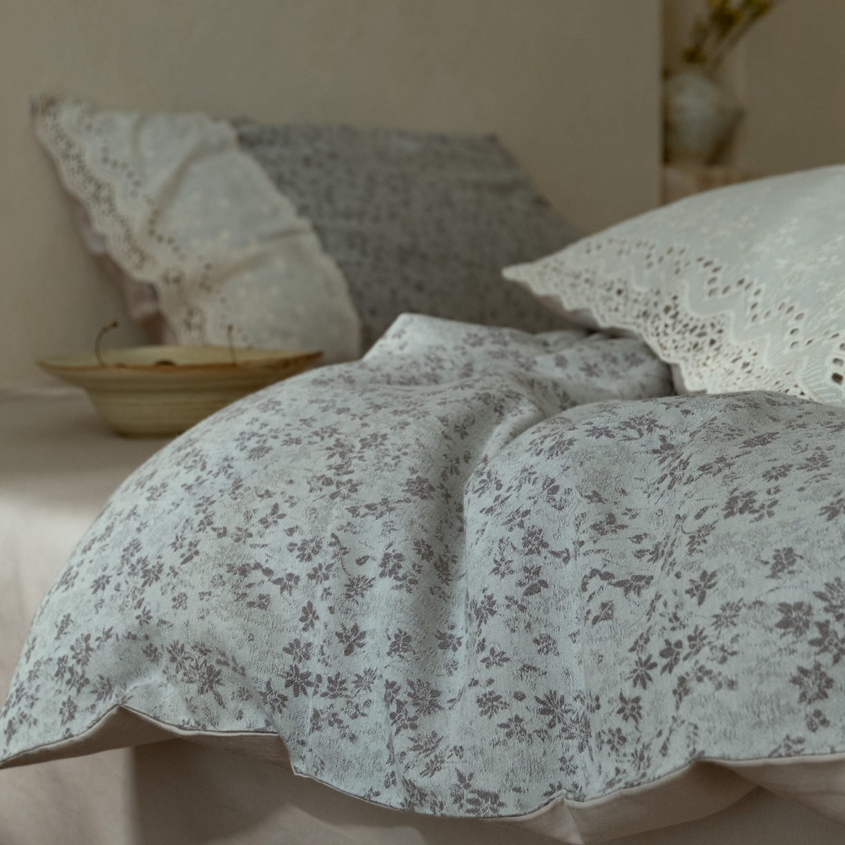 91家纺网 家纺一手货源 找家纺 涞澳家纺 2026新款全棉纯棉水洗棉提花四件套 墨染青花