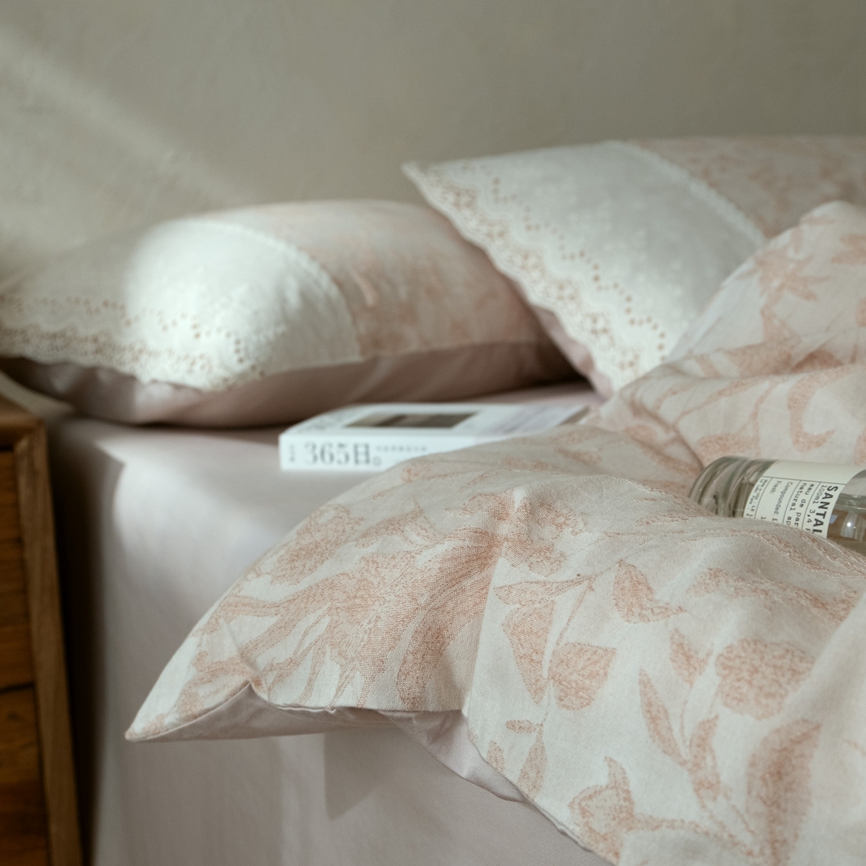 91家纺网 家纺一手货源 找家纺 涞澳家纺 2026新款全棉纯棉水洗棉提花四件套 林间絮语