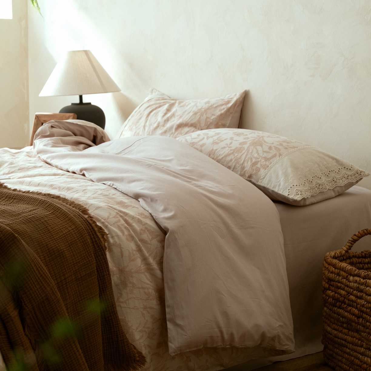 91家纺网 家纺一手货源 找家纺 涞澳家纺 2026新款全棉纯棉水洗棉提花四件套 林间絮语