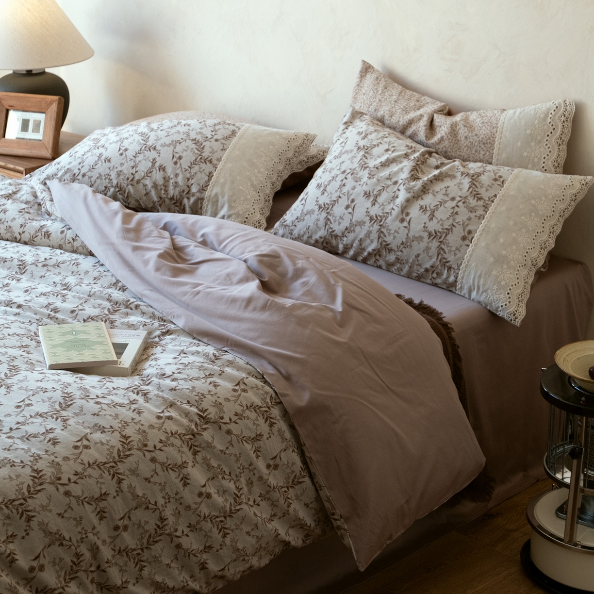 91家纺网 家纺一手货源 找家纺 涞澳家纺 2026新款全棉纯棉水洗棉提花四件套 藤蔓私语