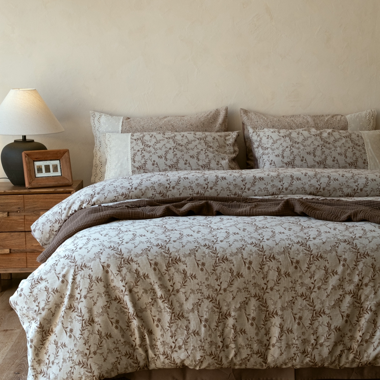 91家纺网 家纺一手货源 找家纺 涞澳家纺 2026新款全棉纯棉水洗棉提花四件套 藤蔓私语