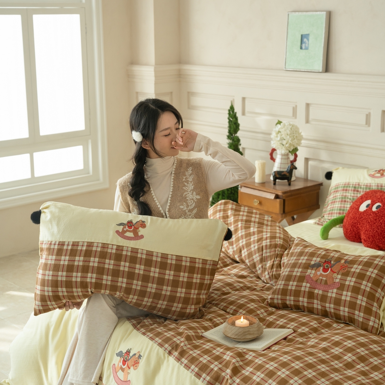 91家纺网 家纺一手货源 找家纺 优然居家纺 2026新款全棉双层纱刺绣四件套-马上有钱（控价260/328/348） 马上有钱-黄格