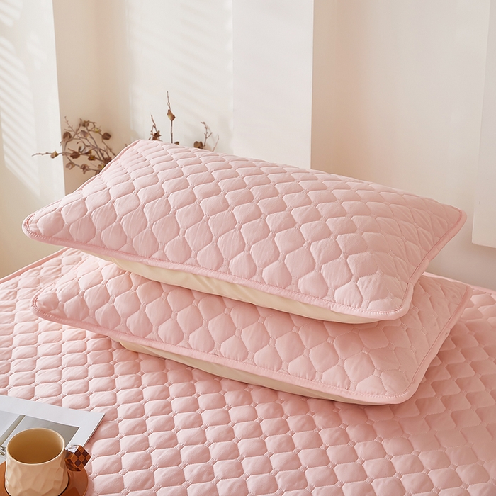 91家纺网 家纺一手货源 找家纺 三盛源 2026新款A类防水夹棉长枕套长款双人枕套1.2 1.5 1.8m米情侣枕头套加长枕芯套-缤纷系列（支持小批量定制尺寸） 缤纷系列-嫩粉