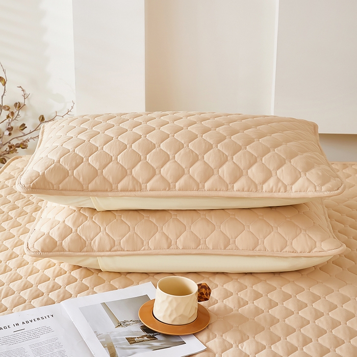 91家纺网 家纺一手货源 找家纺 三盛源 2026新款A类防水夹棉长枕套长款双人枕套1.2 1.5 1.8m米情侣枕头套加长枕芯套-缤纷系列（支持小批量定制尺寸） 缤纷系列-驼色