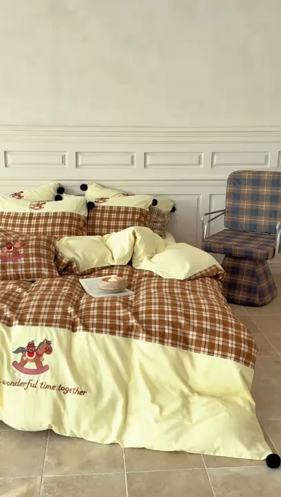 91家纺网 家纺一手货源 找家纺 优然居家纺 2026新款全棉双层纱刺绣四件套-马上有钱（控价260/328/348） 马上有钱-黄格