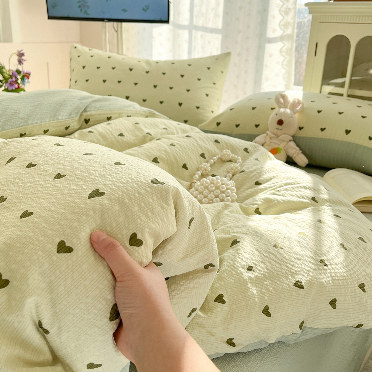 91家纺网 家纺一手货源 找家纺 瑞钰 2026新款直播热款高品质高克重泡泡纱泡芙纱四件套 抹茶爱心