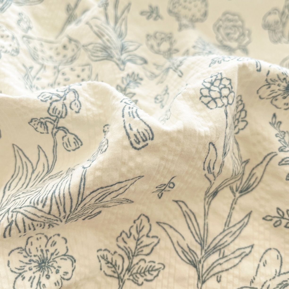 91家纺网 家纺一手货源 找家纺 瑞钰 2026新款直播热款高品质高克重泡泡纱泡芙纱四件套 浅陌