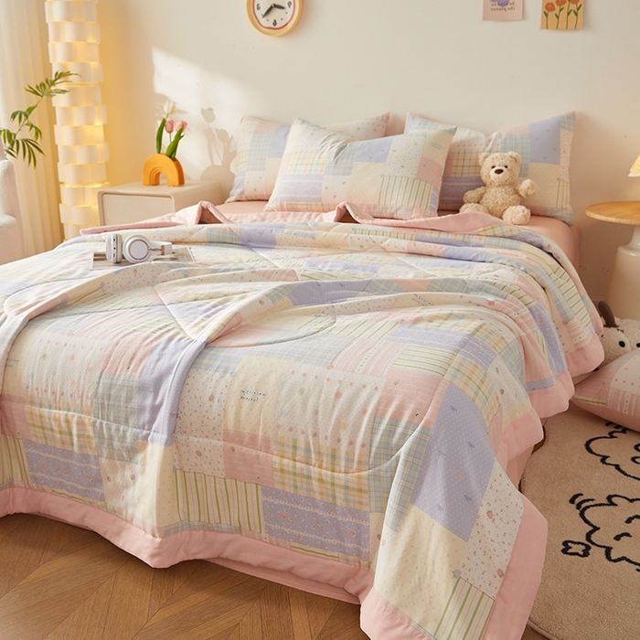 91家纺网 家纺一手货源 找家纺 海洋家纺 2026新款全棉双层纱夏被被子被芯 秋日集 粉