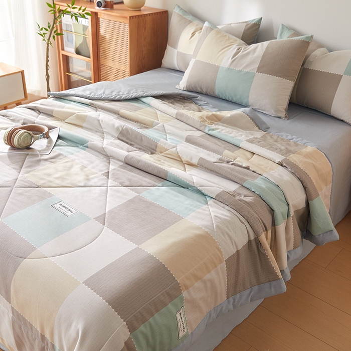 91家纺网 家纺一手货源 找家纺 海洋家纺 2026新款A类里外全棉棉花夏被-格子系列 风格二 宝利格 绿