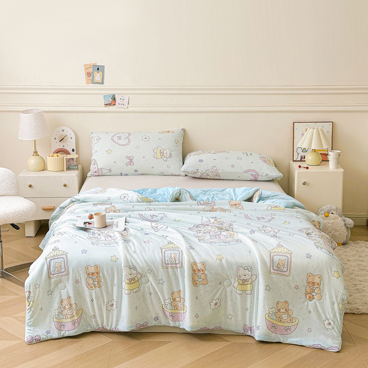 91家纺网 家纺一手货源 找家纺 悦织语 2026新款凉感丝（含氨纶）双面凉感冰丝夏凉被空调被 比利小熊