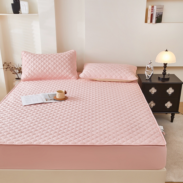 91家纺网 家纺一手货源 找家纺 三盛源 2026新款防水夹棉床笠单件A类防尘隔尿罩家用单双人床垫席梦思全包保护罩-缤纷系列（支持小批量定制尺寸） 缤纷系列-嫩粉