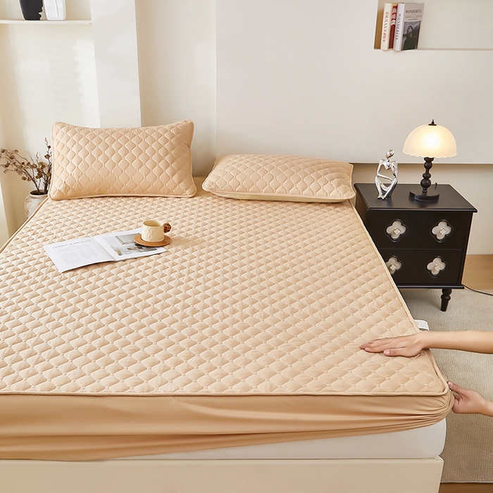 91家纺网 家纺一手货源 找家纺 三盛源 2026新款防水夹棉床笠单件A类防尘隔尿罩家用单双人床垫席梦思全包保护罩-缤纷系列（支持小批量定制尺寸） 缤纷系列-驼色