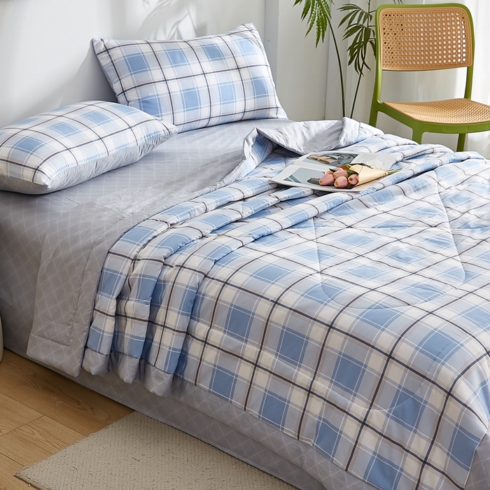 91家纺网 家纺一手货源 找家纺 海洋家纺 2026新款A类里外全棉棉花夏被-格子系列 风格二 格调 兰
