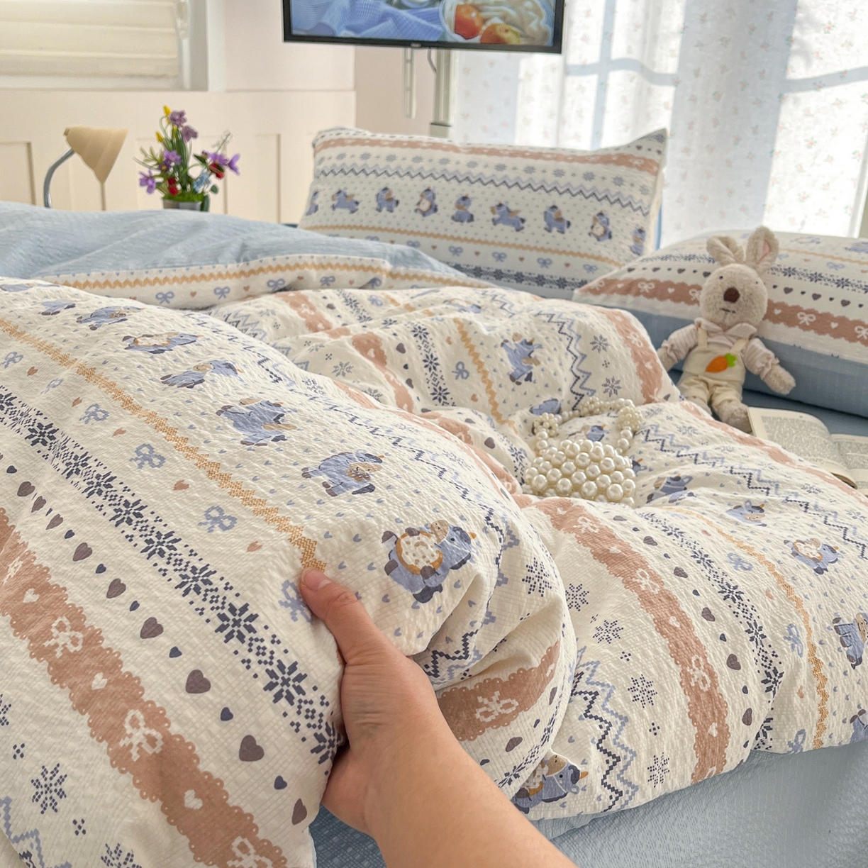 91家纺网 家纺一手货源 找家纺 瑞钰 2026新款直播热款高品质高克重泡泡纱泡芙纱四件套 小马驹