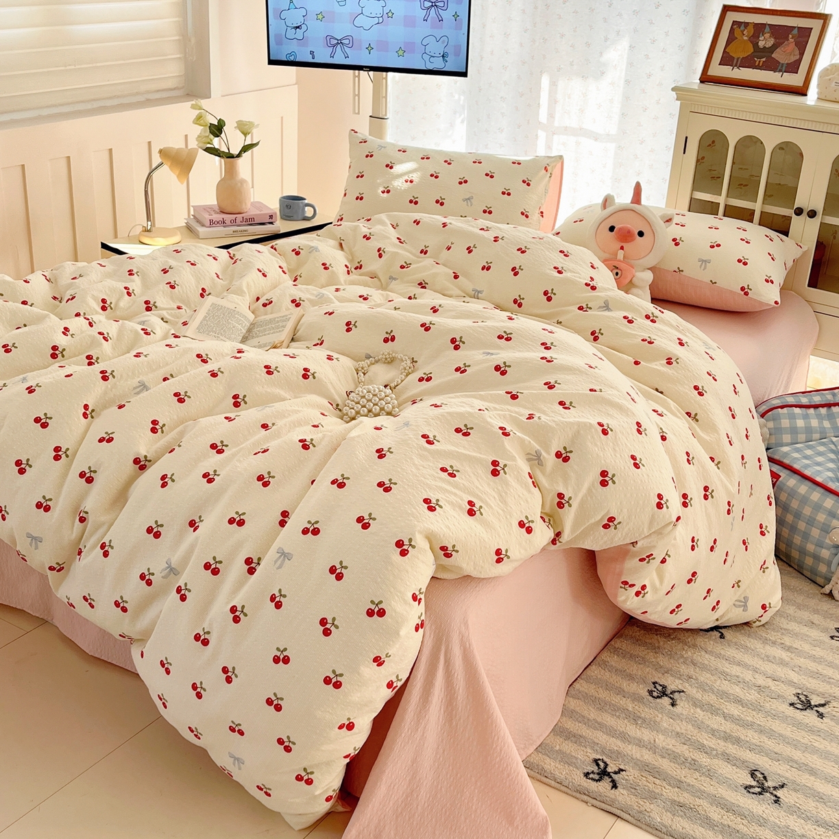 91家纺网 家纺一手货源 找家纺 瑞钰 2026新款直播热款高品质高克重泡泡纱泡芙纱四件套 小樱桃