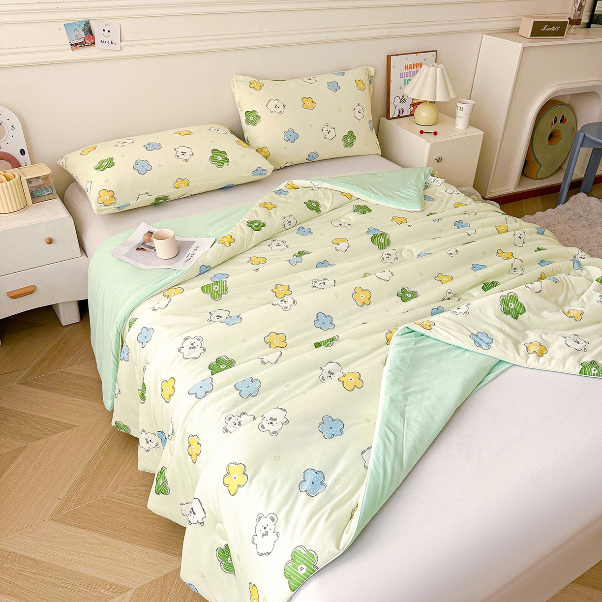 91家纺网 家纺一手货源 找家纺 悦织语 2026新款凉感丝（含氨纶）双面凉感冰丝夏凉被空调被 花花熊