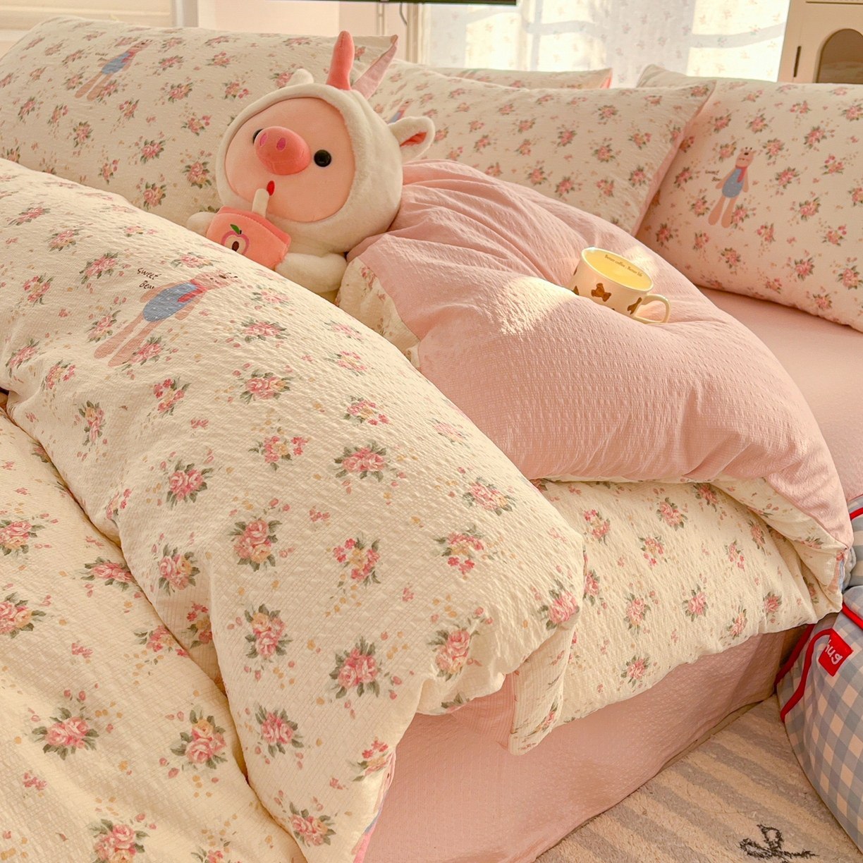 瑞钰 2026新款直播热款高品质高克重泡泡纱泡芙纱四件套 绽放兔兔