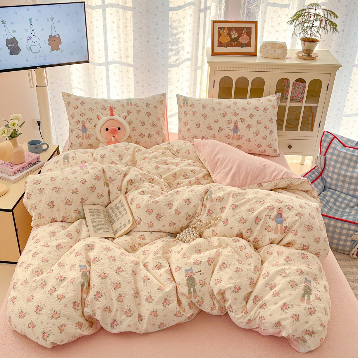 91家纺网 家纺一手货源 找家纺 瑞钰 2026新款直播热款高品质高克重泡泡纱泡芙纱四件套 绽放兔兔