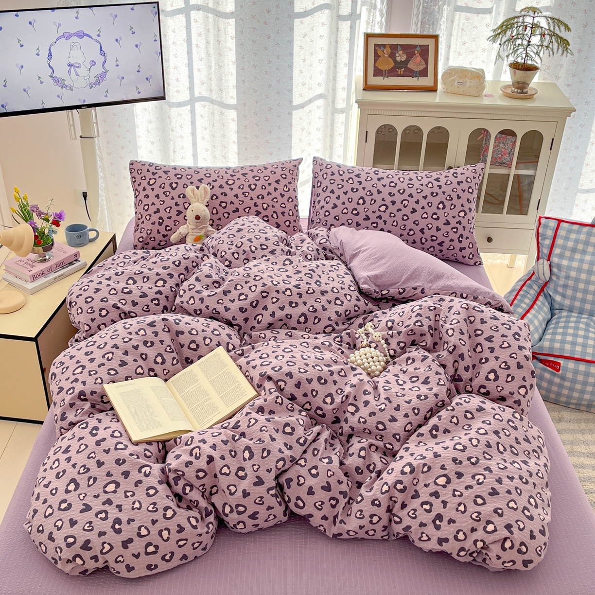 91家纺网 家纺一手货源 找家纺 瑞钰 2026新款直播热款高品质高克重泡泡纱泡芙纱四件套 紫豹纹