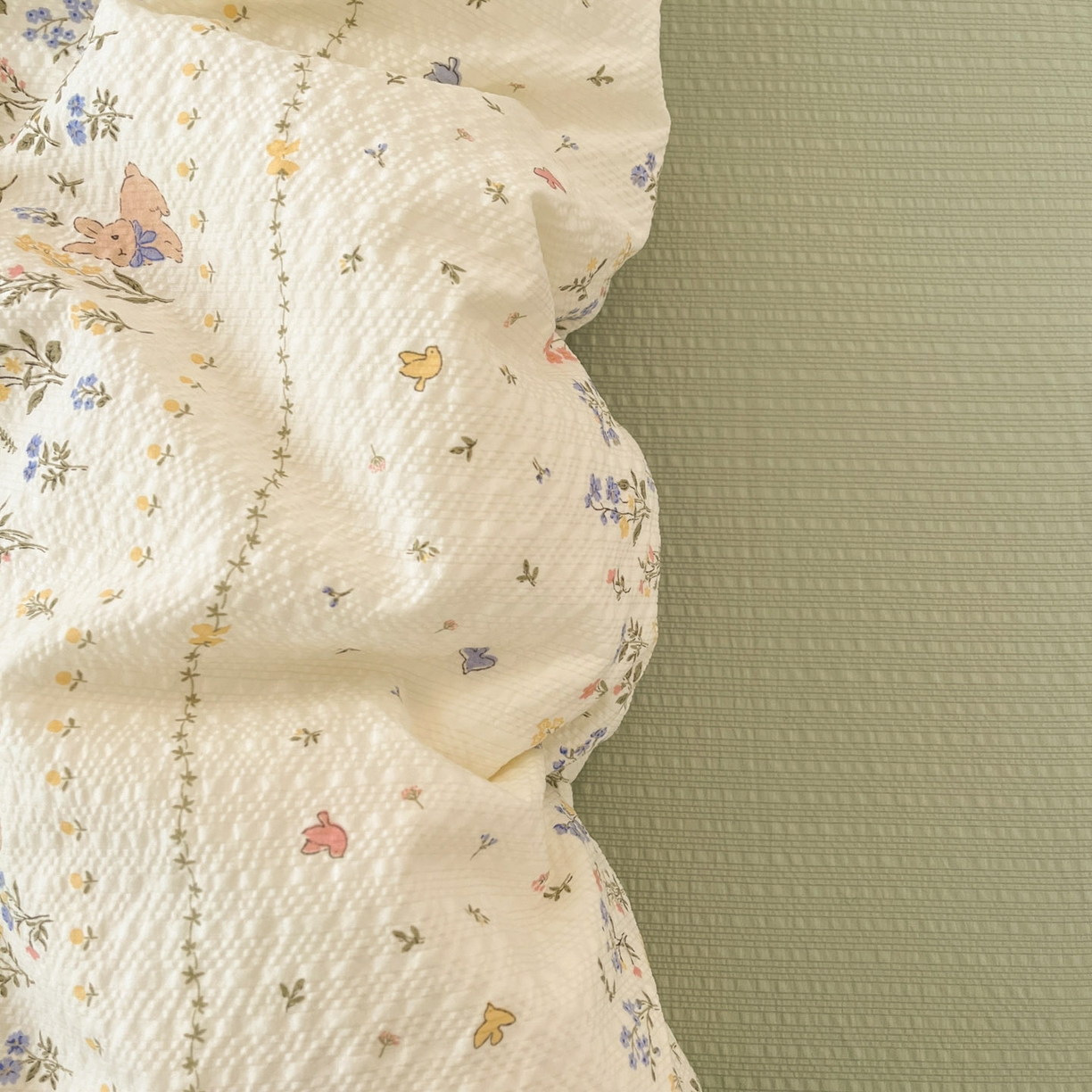 91家纺网 家纺一手货源 找家纺 瑞钰 2026新款直播热款高品质高克重泡泡纱泡芙纱四件套 春天