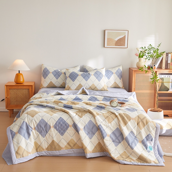91家纺网 家纺一手货源 找家纺 海洋家纺 2026新款A类里外全棉棉花夏被-格子系列 风格二 几何空间