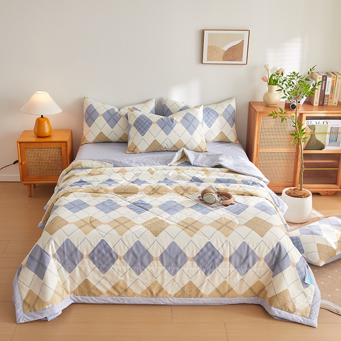 91家纺网 家纺一手货源 找家纺 海洋家纺 2026新款A类里外全棉棉花夏被-格子系列 风格二 几何空间