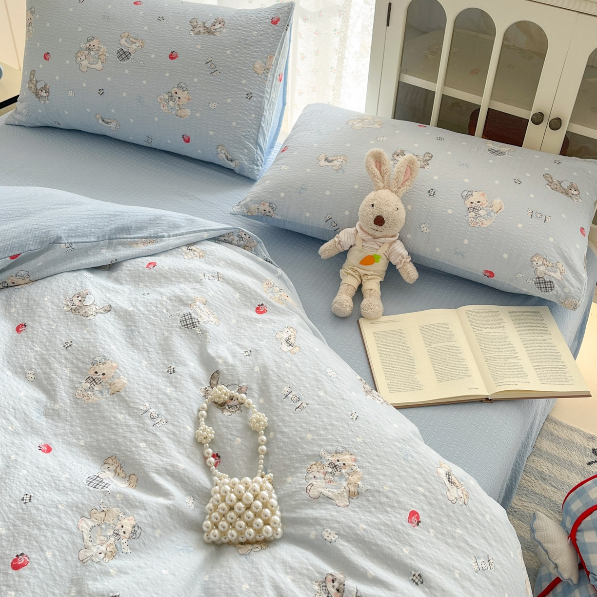 91家纺网 家纺一手货源 找家纺 瑞钰 2026新款直播热款高品质高克重泡泡纱泡芙纱四件套 猫咪蓝