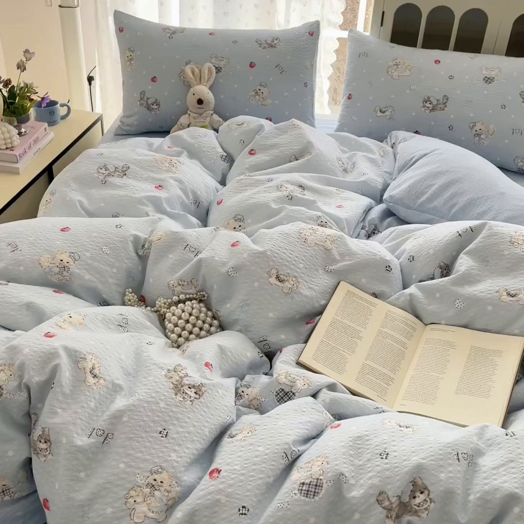 91家纺网 家纺一手货源 找家纺 瑞钰 2026新款直播热款高品质高克重泡泡纱泡芙纱四件套 猫咪蓝