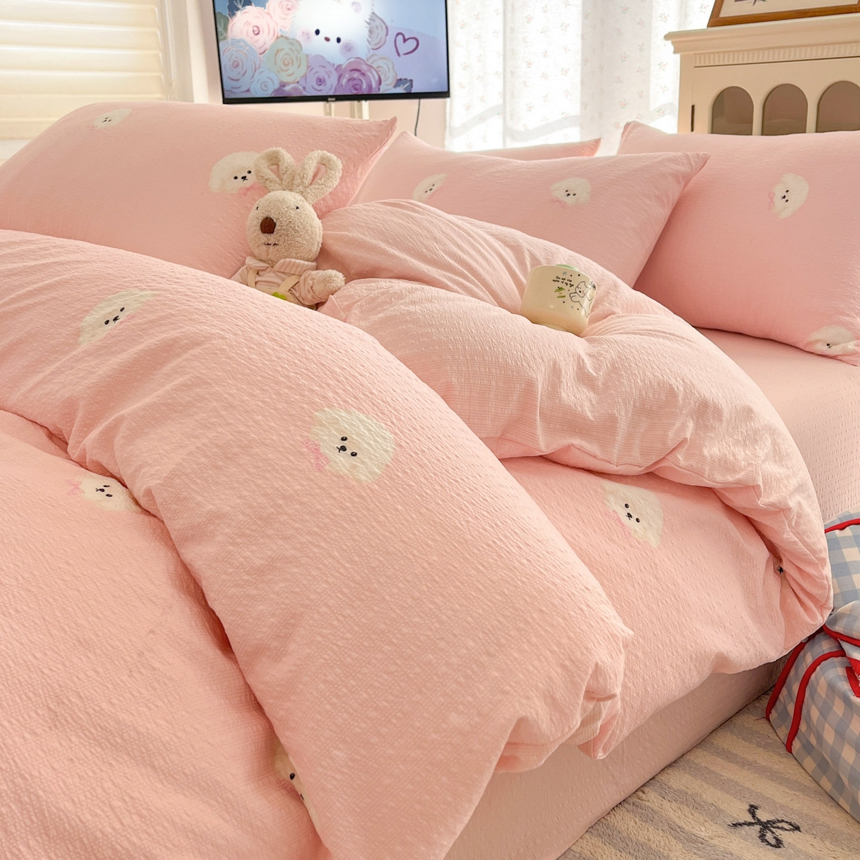 瑞钰 2026新款直播热款高品质高克重泡泡纱泡芙纱四件套 泰迪狗粉