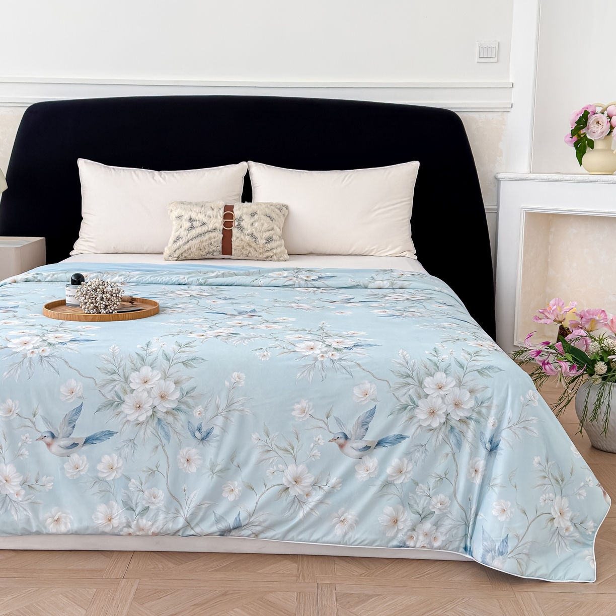 91家纺网 家纺一手货源 找家纺 圣尔雅家纺 2026春夏新款数码印花凉感丝夏被夏凉被空调被系列 翠鸟