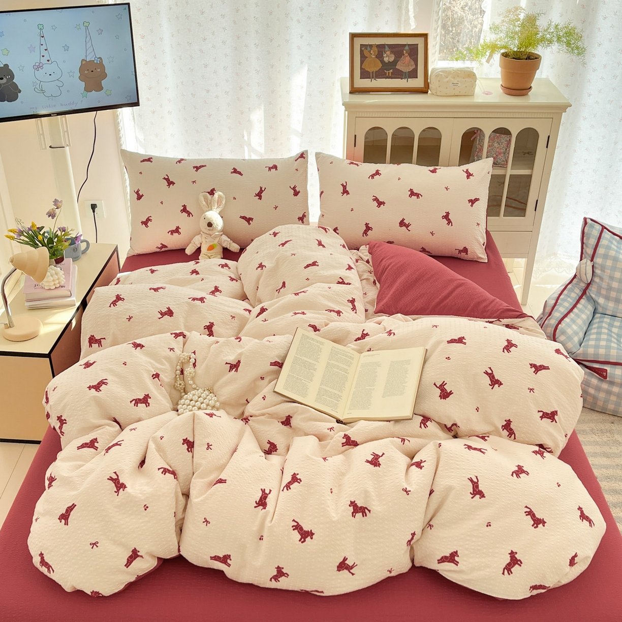 91家纺网 家纺一手货源 找家纺 瑞钰 2026新款直播热款高品质高克重泡泡纱泡芙纱四件套 小红马