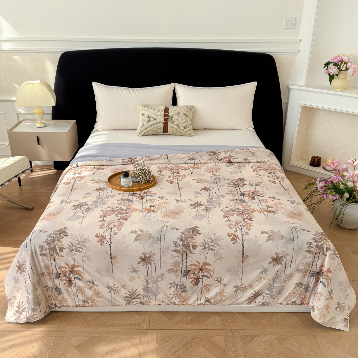 91家纺网 家纺一手货源 找家纺 圣尔雅家纺 2026春夏新款数码印花凉感丝夏被夏凉被空调被系列 枫叶