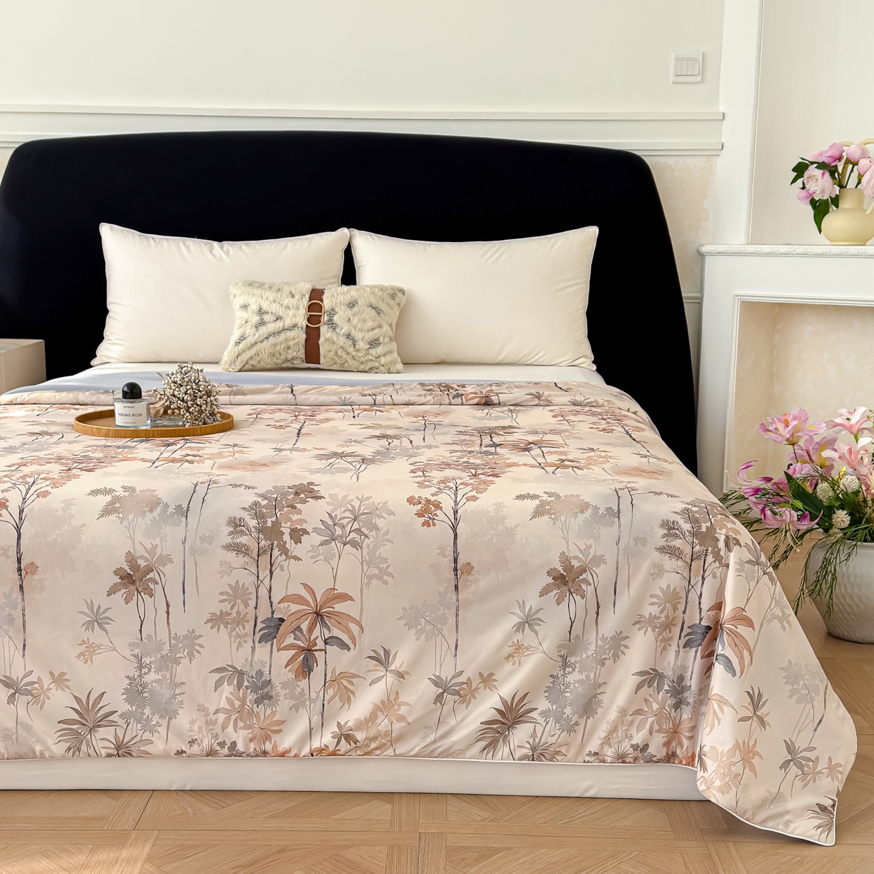 91家纺网 家纺一手货源 找家纺 圣尔雅家纺 2026春夏新款数码印花凉感丝夏被夏凉被空调被系列 枫叶