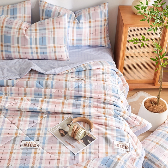 91家纺网 家纺一手货源 找家纺 海洋家纺 2026新款A类里外全棉棉花夏被-格子系列 风格二 时光 格