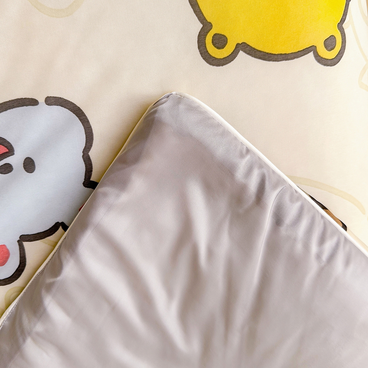 91家纺网 家纺一手货源 找家纺 悦织语 2026新款凉感丝（含氨纶）双面凉感冰丝夏凉被空调被 萌宠乐园