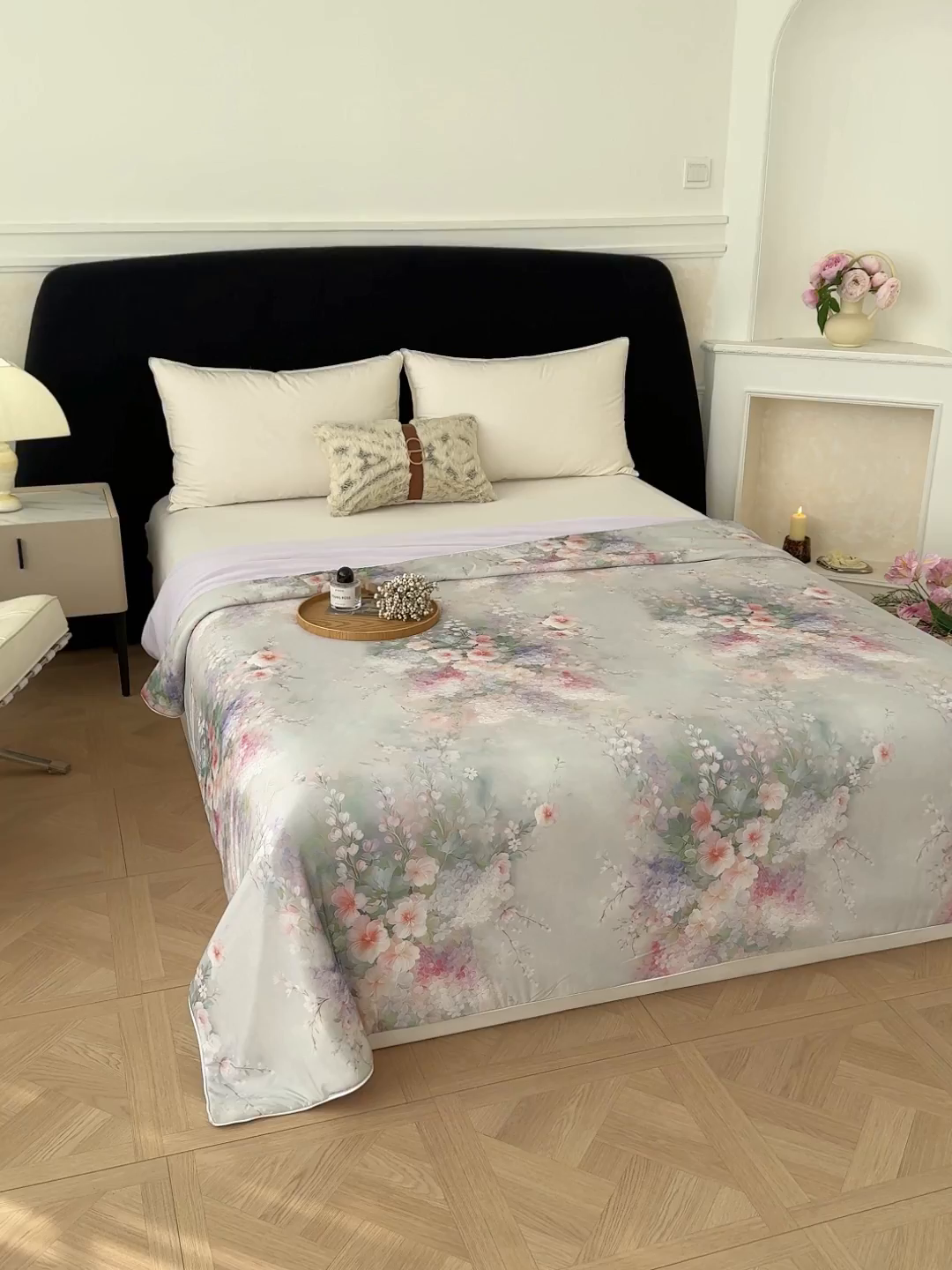 91家纺网 家纺一手货源 找家纺 圣尔雅家纺 2026春夏新款数码印花凉感丝夏被夏凉被空调被系列 花漫