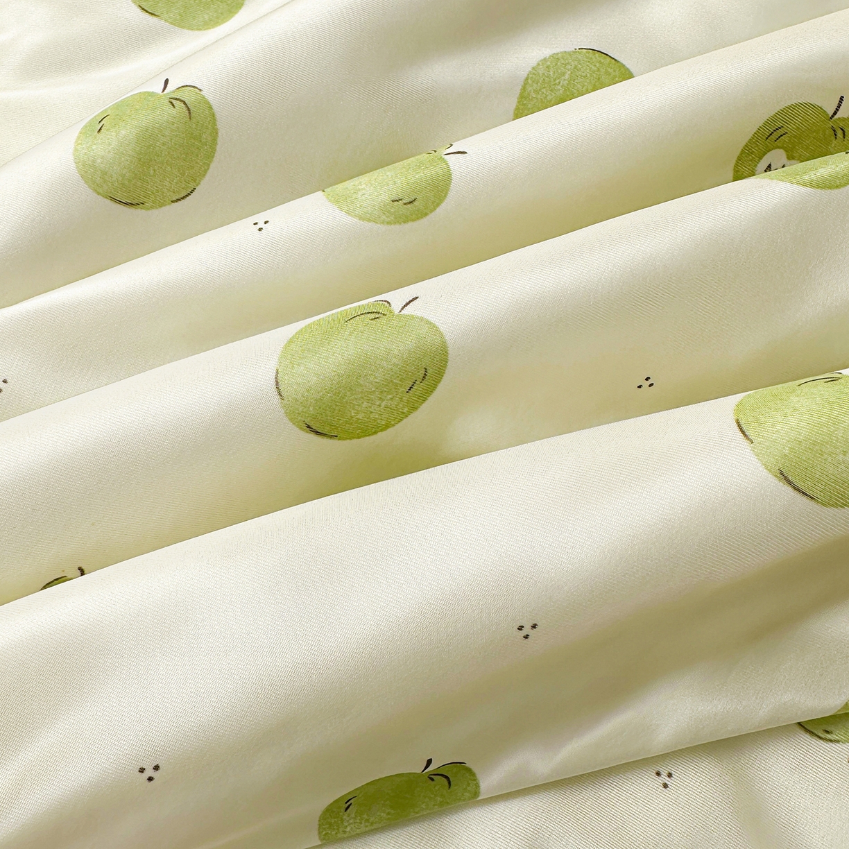 91家纺网 家纺一手货源 找家纺 悦织语 2026新款凉感丝（含氨纶）双面凉感冰丝夏凉被空调被 青苹果