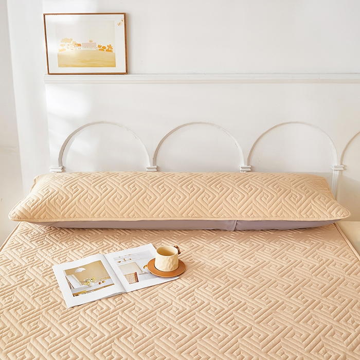 91家纺网 家纺一手货源 找家纺 三盛源 2026新款A类防水隔脏夹棉枕套枕头单双人保护套隔离枕芯水洗棉枕头套家用防口水-简奢系列（支持小批量定制尺寸） 简奢系列-奶咖