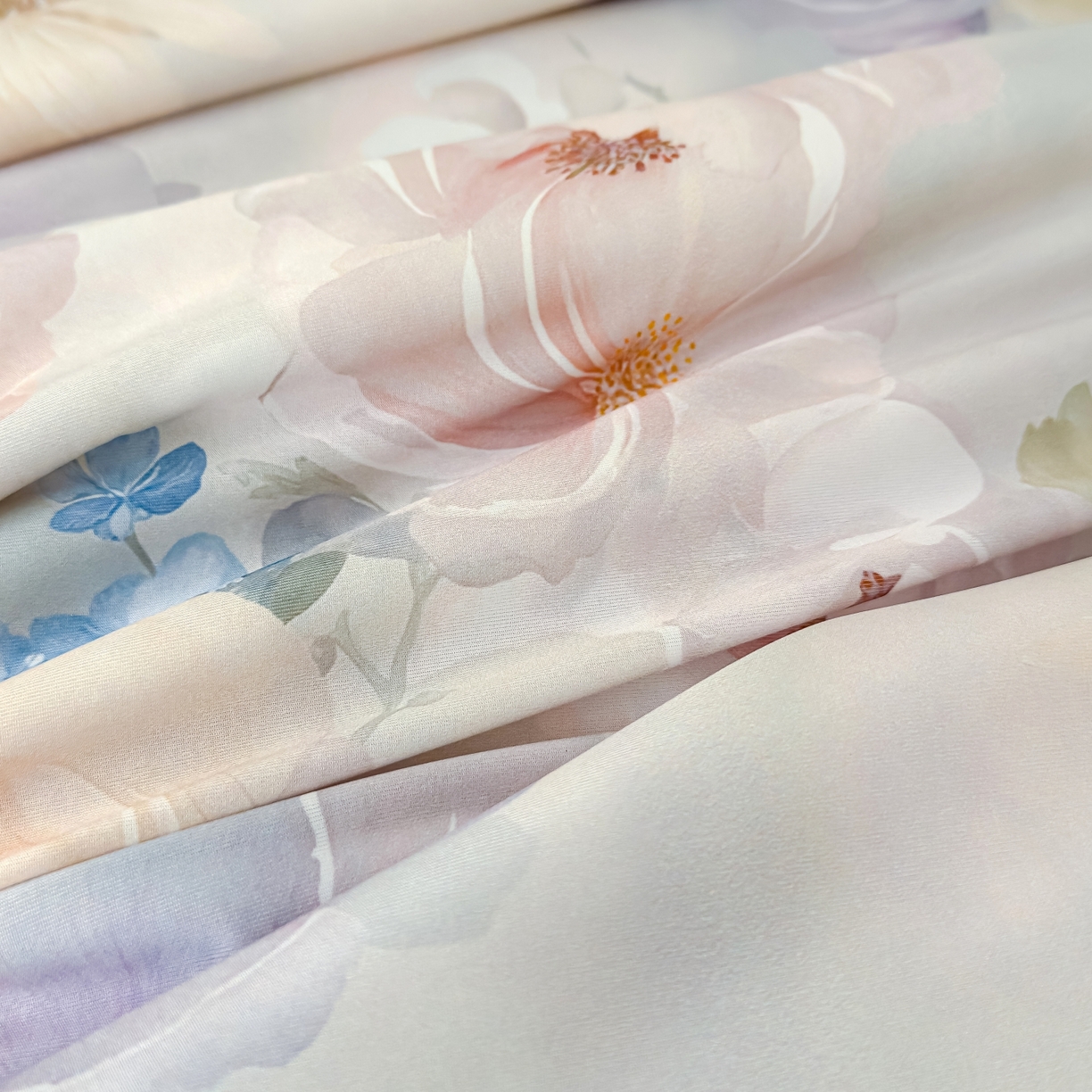 91家纺网 家纺一手货源 找家纺 圣尔雅家纺 2026春夏新款数码印花凉感丝夏被夏凉被空调被系列 曼迪