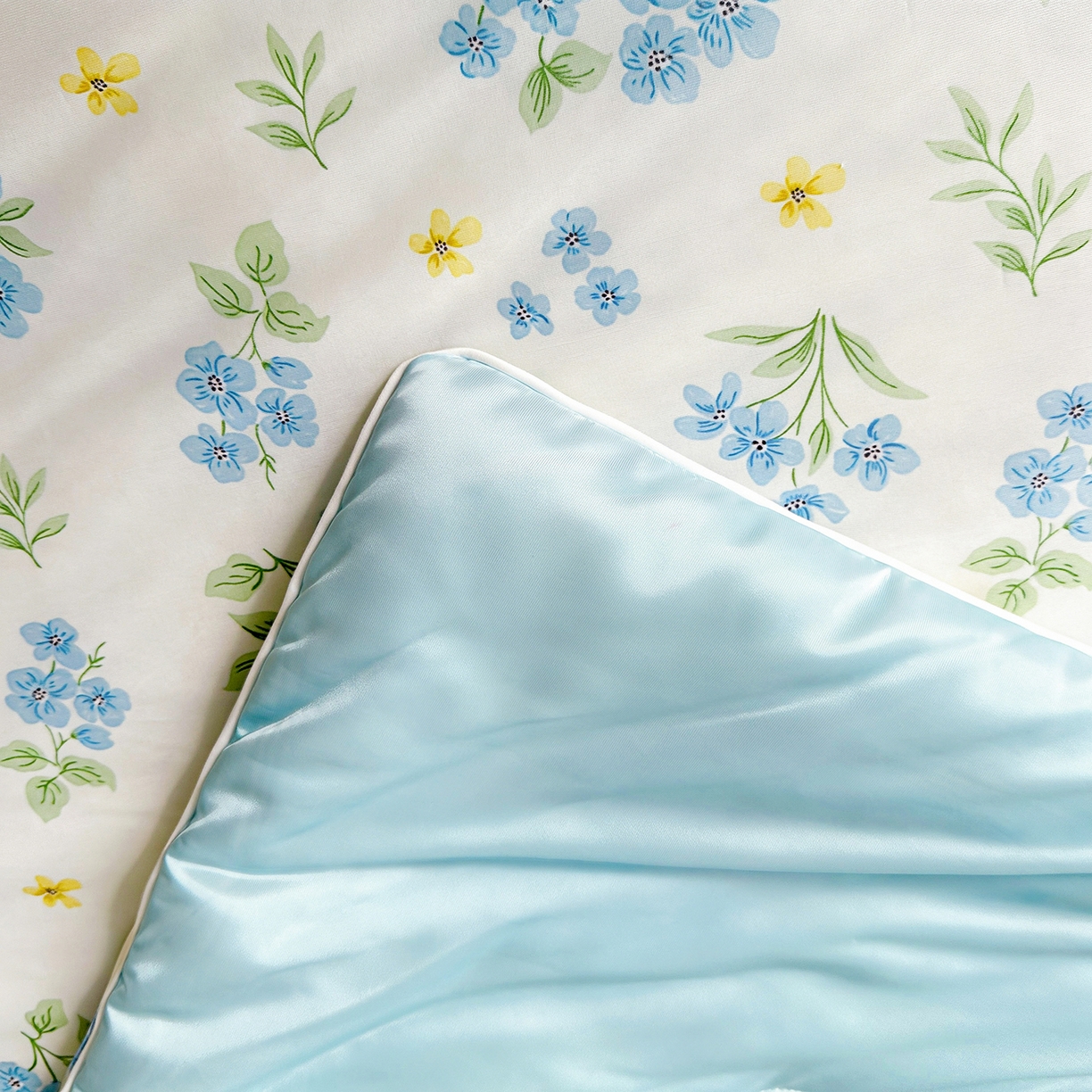 91家纺网 家纺一手货源 找家纺 悦织语 2026新款凉感丝（含氨纶）双面凉感冰丝夏凉被空调被 兔兔密语