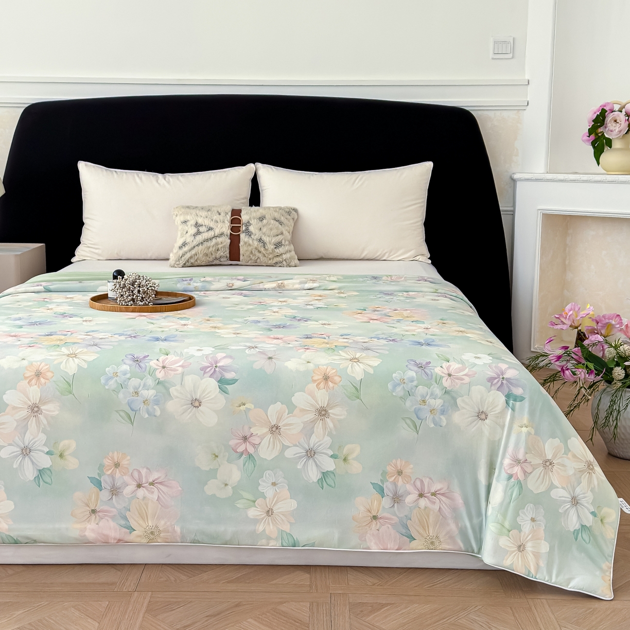 91家纺网 家纺一手货源 找家纺 圣尔雅家纺 2026春夏新款数码印花凉感丝夏被夏凉被空调被系列 梦朵（绿）