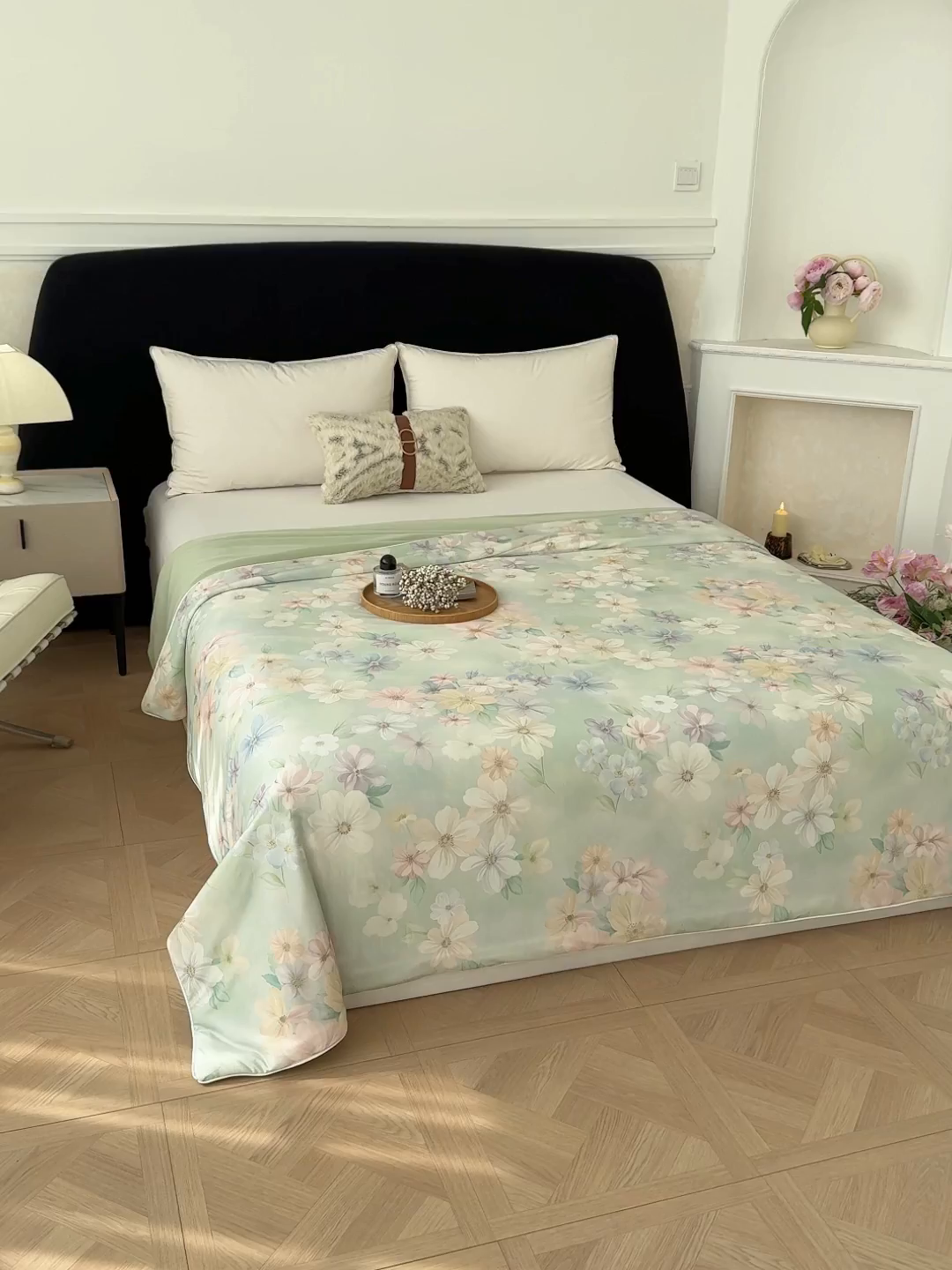 91家纺网 家纺一手货源 找家纺 圣尔雅家纺 2026春夏新款数码印花凉感丝夏被夏凉被空调被系列 梦朵（绿）