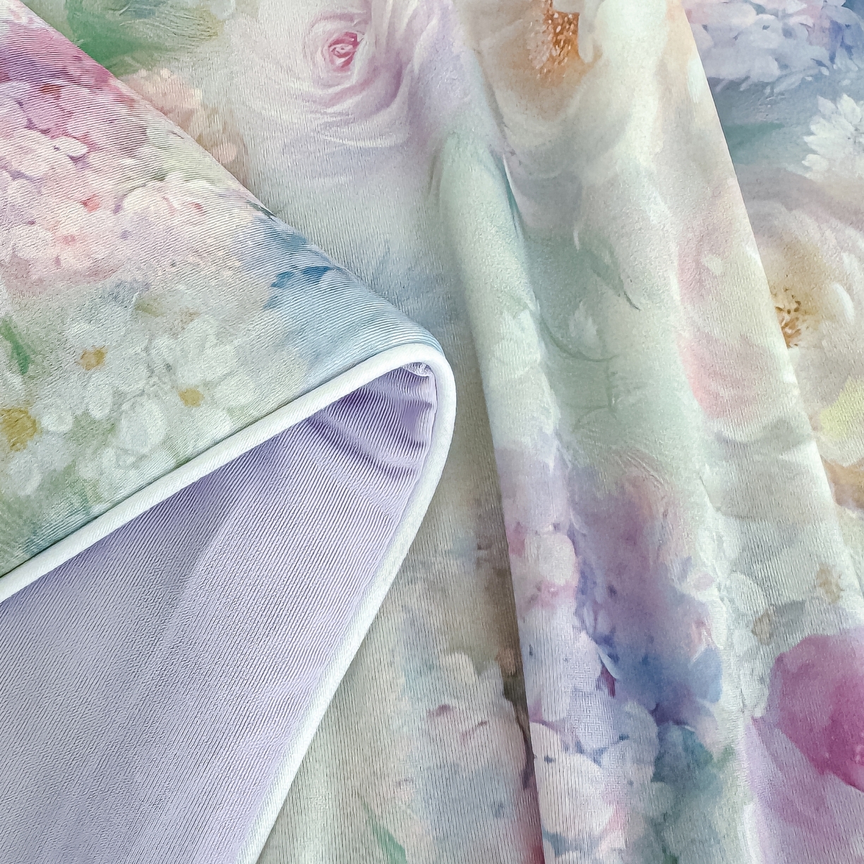 91家纺网 家纺一手货源 找家纺 圣尔雅家纺 2026春夏新款数码印花凉感丝夏被夏凉被空调被系列 梦柔