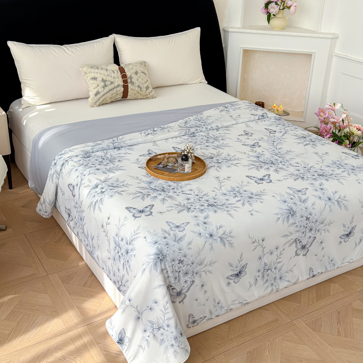 91家纺网 家纺一手货源 找家纺 圣尔雅家纺 2026春夏新款数码印花凉感丝夏被夏凉被空调被系列 墨蝶