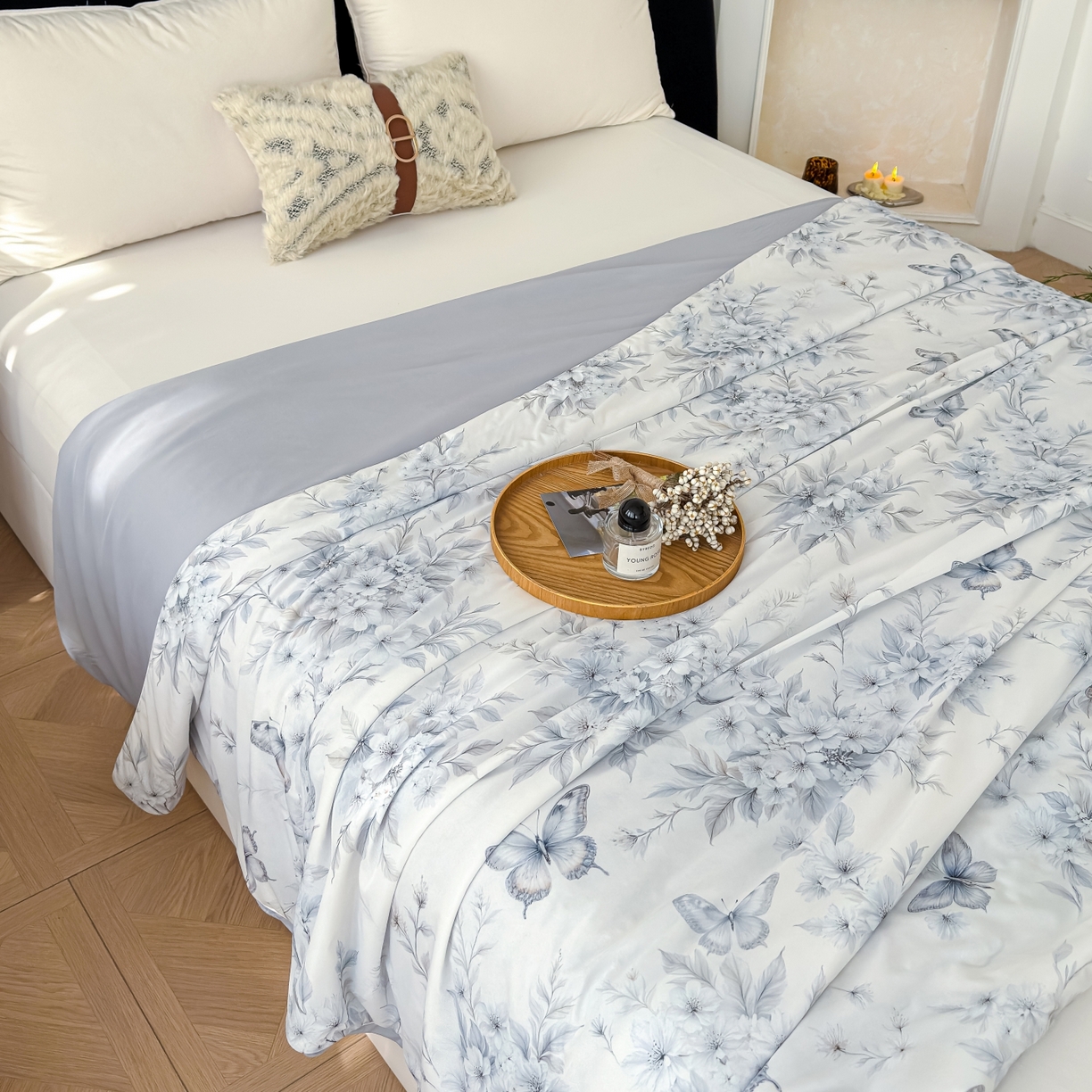 91家纺网 家纺一手货源 找家纺 圣尔雅家纺 2026春夏新款数码印花凉感丝夏被夏凉被空调被系列 墨蝶