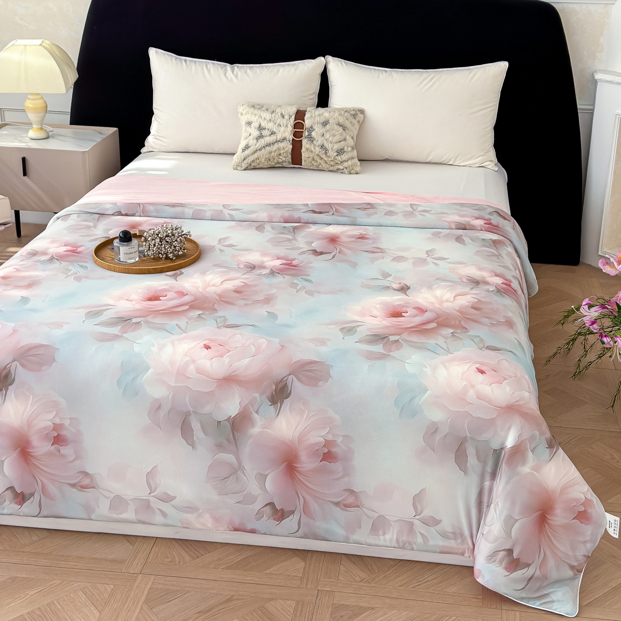 91家纺网 家纺一手货源 找家纺 圣尔雅家纺 2026春夏新款数码印花凉感丝夏被夏凉被空调被系列 千寻