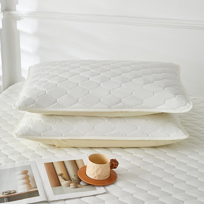 91家纺网 家纺一手货源 找家纺 三盛源 2026新款A类防水夹棉枕套枕芯套防头油双人1.2枕头套1.5夫妻枕头长款一体1.8枕芯套-洛卡系列（支持小批量定制尺寸） 洛卡系列-奶昔白